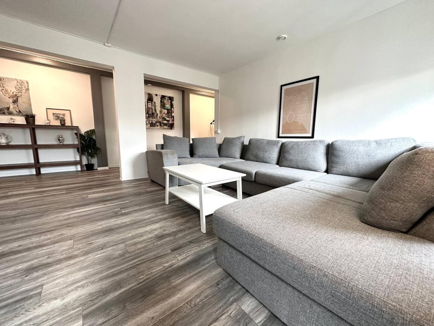 Penthouse In Vasastaden ヨーテボリ エクステリア 写真